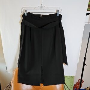 White House Black Market Black Knee-Length Pencil Skirt